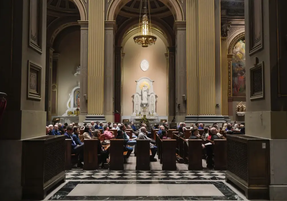 Dlaczego katolicy nie jedzą mięsa w piątek? Religijne i historyczne wyjaśnienia