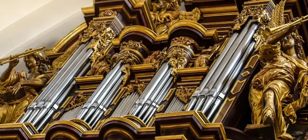 Kto to jest kantor w kościele? Rola i znaczenie w liturgii