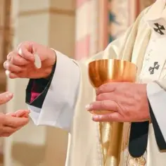 Jak żyć po rozwodzie jako katolik? Duchowe wsparcie i wskazówki po rozstaniu