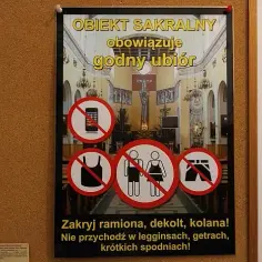 Czy do kościoła można iść w spodniach z dziurami? Sprawdź, co myślą inni