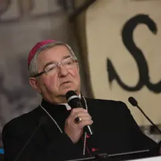 Ile biskup bierze za bierzmowanie? Zaskakujące fakty o wynagrodzeniu