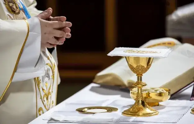 Zdjęcie Msza niedzielna w sobotę - gdzie znaleźć najbliższe kościoły?