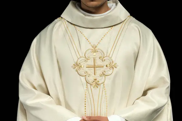 Liturgia Męki Pańskiej: Przewodnik po Wielkim Piątku i jego symbolice
