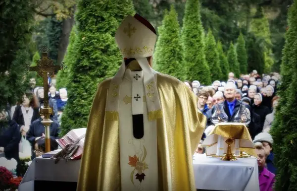 Czy praca 11 listopada to grzech? Odkryj prawdę o tym dniu